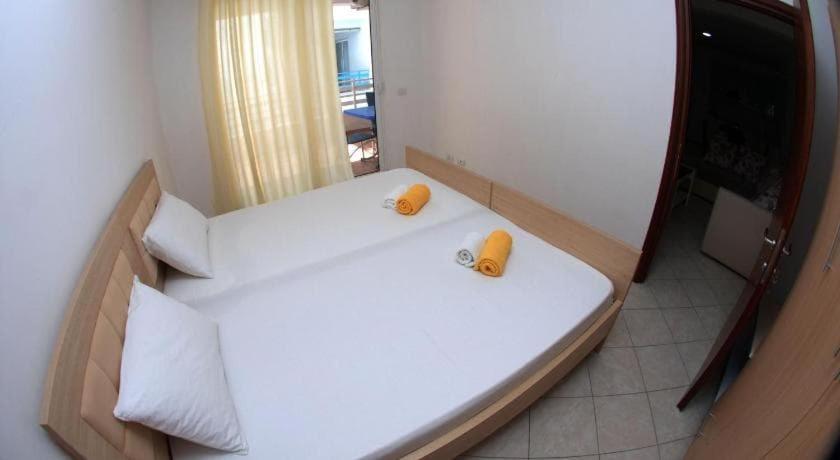 Sea View Apartments Saranda 외부 사진